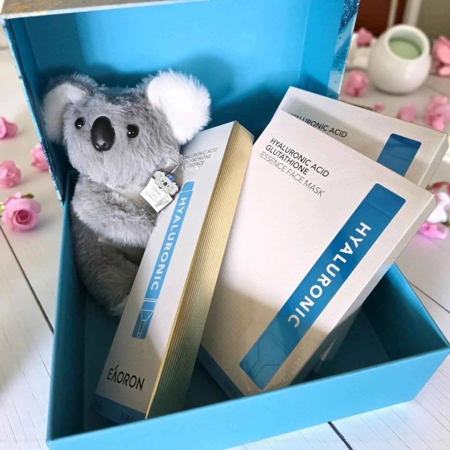 Eaoron Gift Set (Hyaluronic Acid Glutathione Essence Face Mask x 2+ Essence x 1)