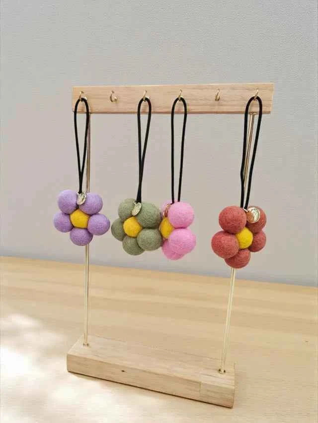 Red Hill Candle Co. Felt Flower Air Freshener(Thai Lime & Mango)